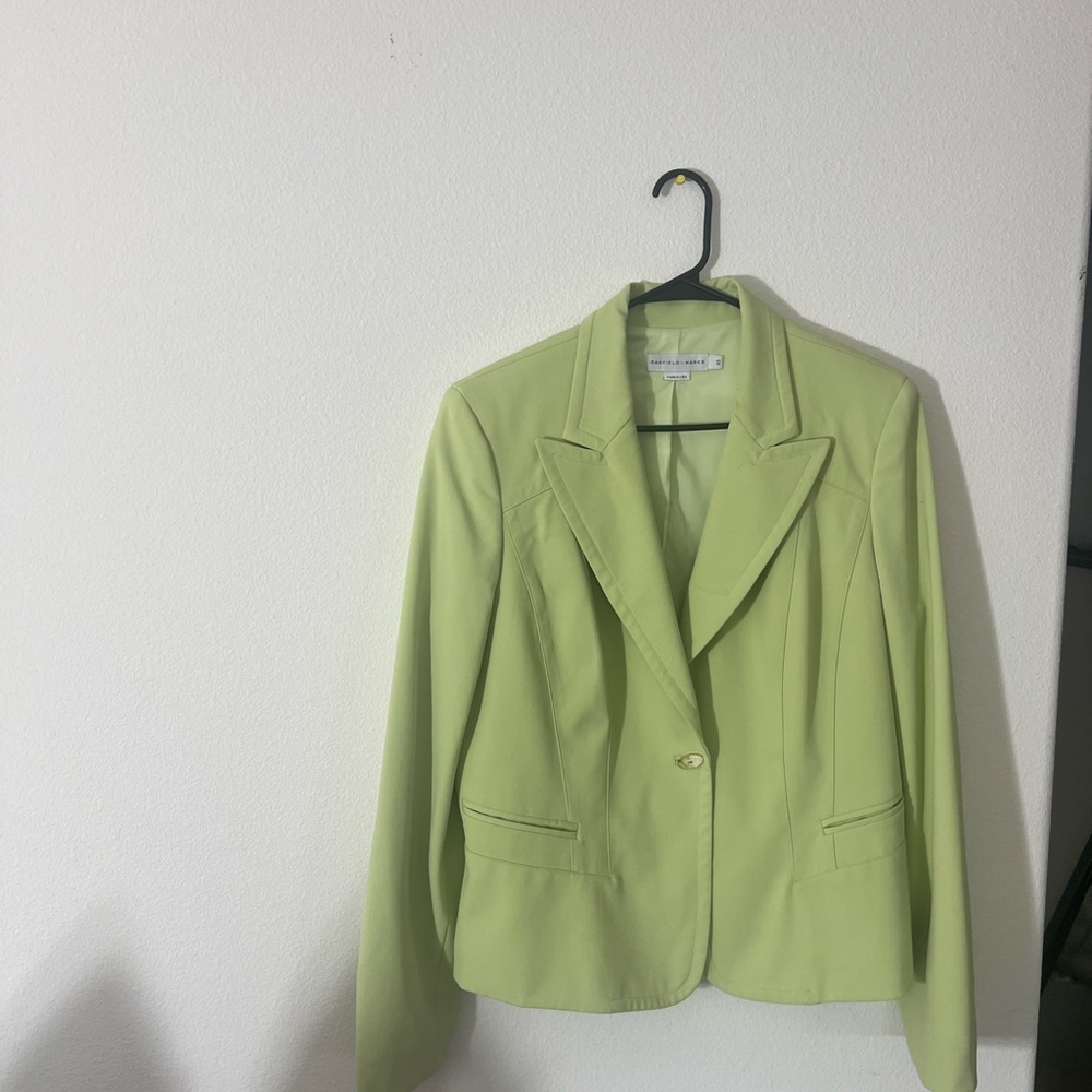 Garfield & Marks Green Suit Jacket